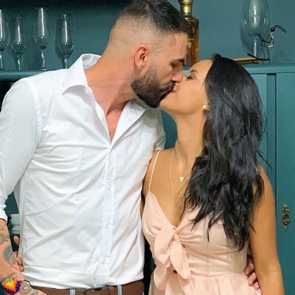 Gleici Damasceno e Wagner Santiago estão juntos desde 'BBB18'