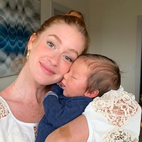 Marina Ruy Barbosa compartilhou foto com o afilhado, Eduardo, em seu retorno ao Instagram após 11 dias