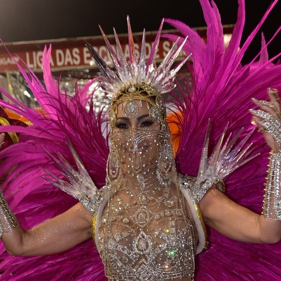 Sabrina Sato foi a rainha de bateria do desfile da Gaviões da Fiel, neste domingo de carnaval, 3 de março de 2019