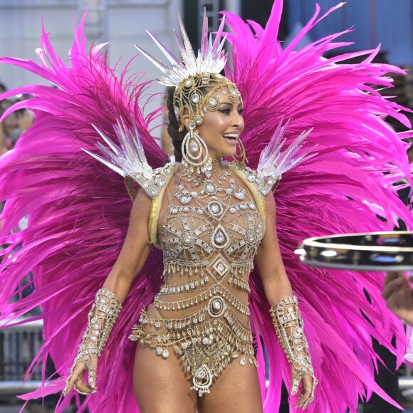 Carnaval 2019: Sabrina Sato brilha no desfie da Gaviões da Fiel