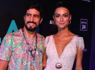 Thaila Ayala tem apoio do noivo, Renato Góes, em desfile: 'Gosta e se diverte'