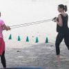 Vanessa Gerbelli suou a camisa em um treino funcional na praia da Barra da Tijuca, na Zona Oeste do Rio de Janeiro, nesta quarta-feira, 1º de outubro de 2014. Aos 41 anos, a atriz usou uma roupa justinha e mostrou que está em plena forma