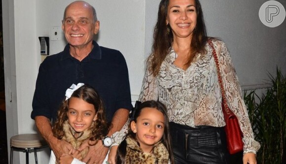Nesta segunda-feira (18), a filha do jornalista Ricardo Boechat, Valentina, recebeu uma declaração da mãe que relembrou a relação entre o pai e a filha.