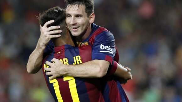 Messi elogia futebol do amigo do Barcelona: 'Neymar que será o melhor do mundo'