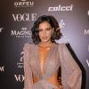 Mariana Rios escolheu um vestido Patricia Bonaldi para cantar no Baile da Vogue 2019