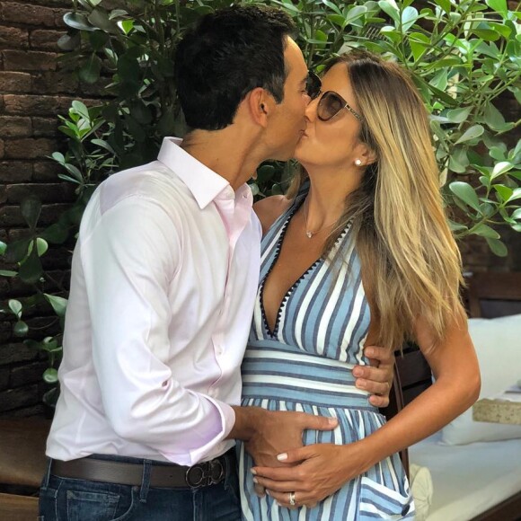 Esta é a primeira filha do casal Ticiane Pinheiro e César Tralli