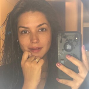 Thais Fersoza postou foto sem maquiagem no Instagram