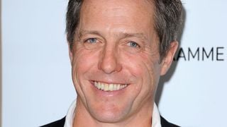 Ator britânico Hugh Grant é pai pela segunda vez, agora de um menino