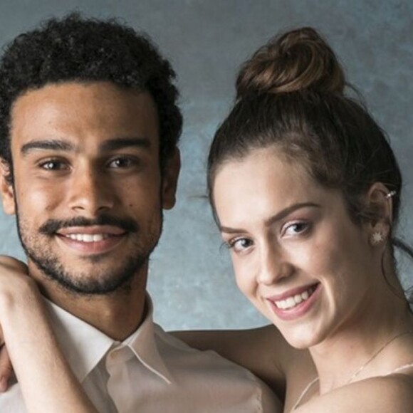 Sophia Abrahão gravou vídeo na cama com o namorado, Sérgio Malheiros, após colocar silicone nos seios: 'Estou recuperando. Não tem incômodo'