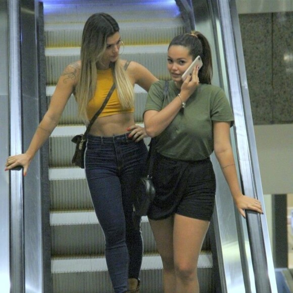 Kelly Key parabenizou a filha, Suzanna, nos comentários: 'Que maravilhosa'