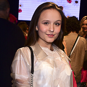 Larissa Manoela apotou por maquiagem leve, com aspecto natural