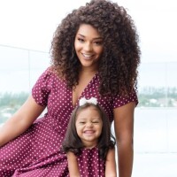 Juliana Alves combina look com a filha, Yolanda: 'Realidade mais linda'. Fotos!