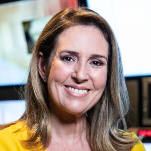 Renata Capucci impressionou pela semelhança física com a filha Lily: 'Gêmeas!'