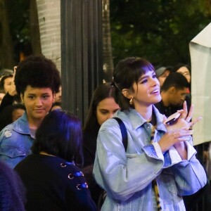 Bruna Marquezine curtiu show de Priscilla Alcântara na Virada Cultural, em São Paulo