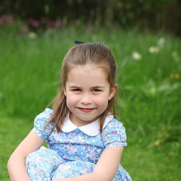Charlotte, de 4 anos, é filha do meio do príncipe William e de Kate Middleton