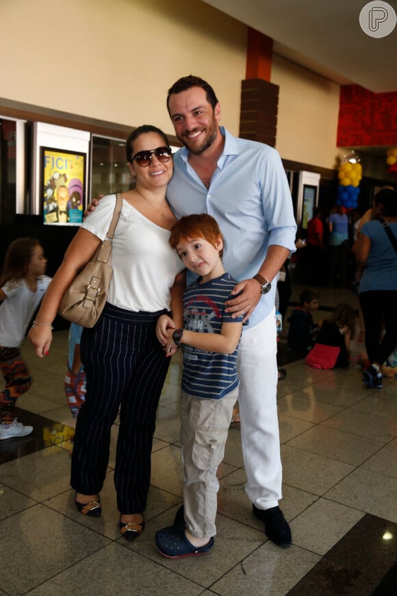 Rodrigo Lombardi é casado com a maquiadora Betty Baumgarten e pai de Rafael, de 6 anos 