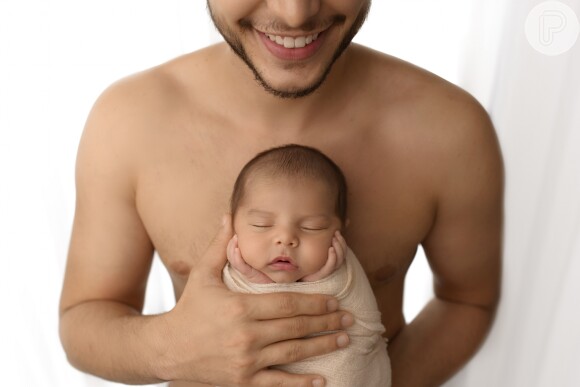 Filho de Jade Seba e Bruno Guedes, Zion nasceu dois dias antes do tempo previsto