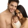 Filho de Jade Seba e Bruno Guedes, Zion estrela seu primeiro ensaio newborn