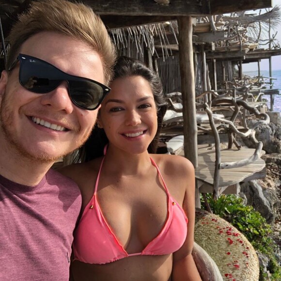 Mulher de Michel Teló, Thais Fersoza publicou foto da viagem em Tulum, no México