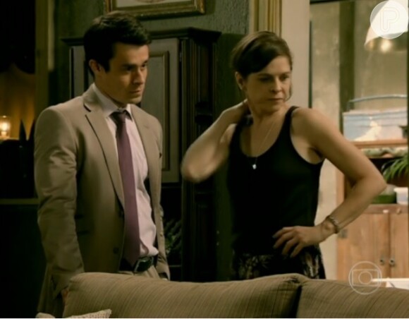 Cora (Drica Moraes) fez um pacto com Fernando (Erom Cordeiro) para separar Cristina (Leandra Leal) de Vicente (Rafael Cardoso), em 'Império'