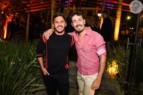 Carlinhos Maia foi acompanhado do marido, Lucas Guimarães, em festa de luxo de 37 anos de Simaria, no Jardins, em São Paulo, na noite desta quarta-feira, 26 de junho de 2019