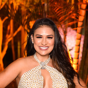 Famosos marcam presença em festa de luxo de 37 anos de Simaria, no Jardins, em São Paulo, na noite desta quarta-feira, 26 de junho de 2019