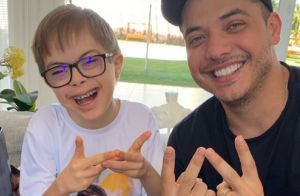 Fã especial que fez festa com tema Wesley Safadão vai à casa do cantor. Vídeo!