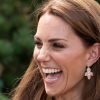 Kate Middleton usou brincos de R$ 58 da fast-fashion Acessorize