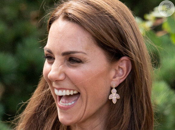 Kate Middleton usou brincos de R$ 58 da fast-fashion Acessorize