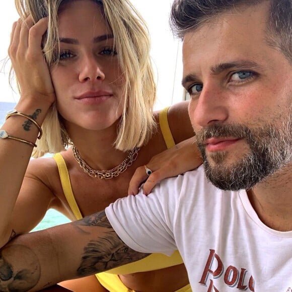 Giovanna Ewbank nega ser vegetariana: 'Tem quase quatro anos que não como carne vermelha e nem frango, peixe ainda como, mas pretendo um dia não comer. É que eu gosto muito de comida japonesa e preciso trabalhar esse meu prazer'