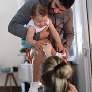 Gabriel, primeiro filho de Gusttavo Lima e Andressa Suita, visitou a mãe durante o parto