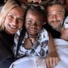 Giovanna Ewbank e Gagliasso embarcam com Títi para África: 'Especial'
