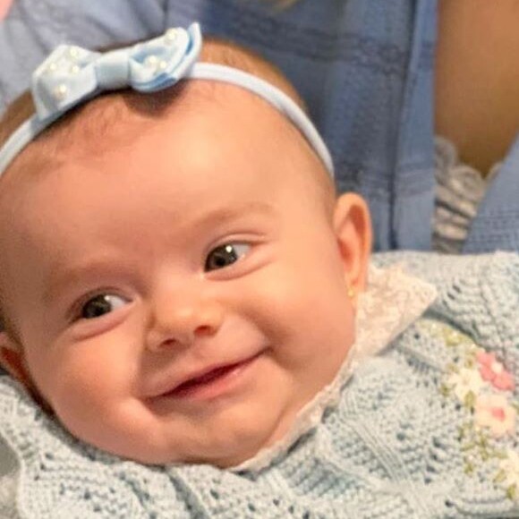 Thaeme Marioto divide com os fãs cuidados com a filha, Liz, de 2 meses