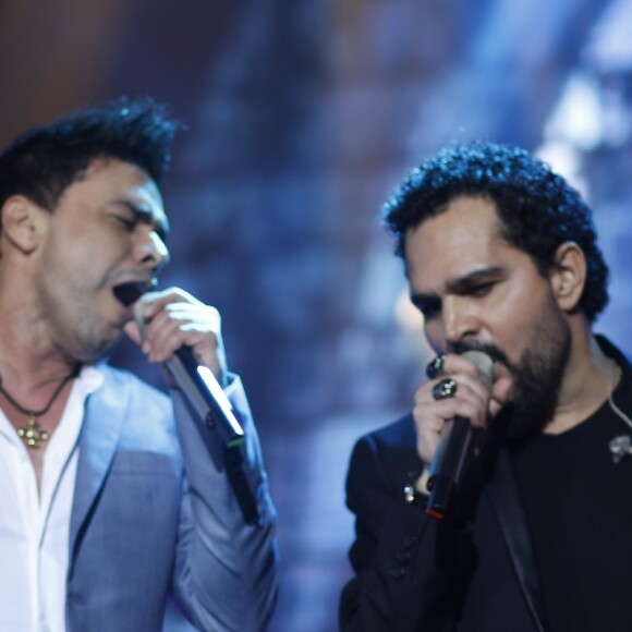 Luciano Camargo e Zezé Di Camargo passaram por perrengue durante voo rumo a Natal