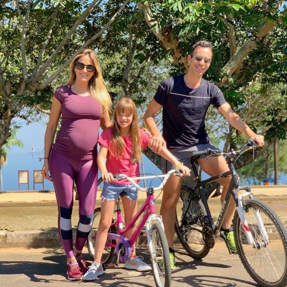 Ticiane Pinheiro destaca as qualidades da filha mais velha: 'Gosta de cantar, tocar bateria, piano, fazer ballet, é muito carinhosa, gosta de cuidar das pessoas'