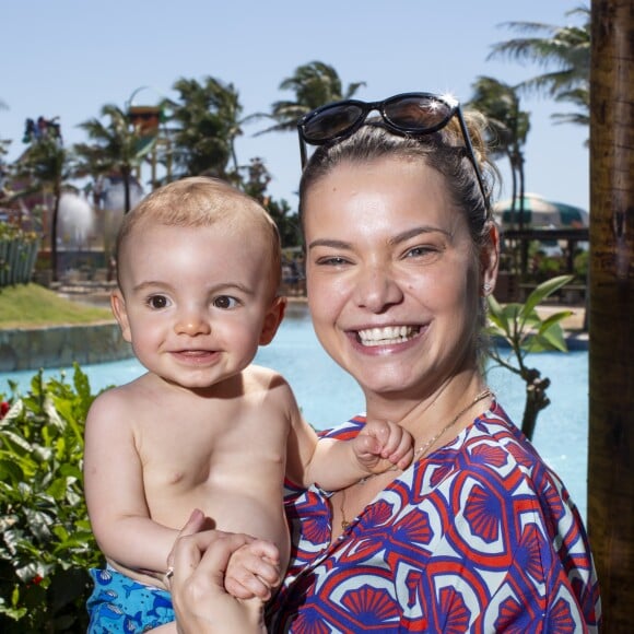 Milena Toscano e  o filho já curtiram resorte no Nordeste