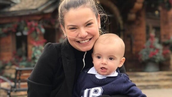 Filho de Milena Toscano estoura o fofurômetro ao completar 10 meses: 'Te amo!'