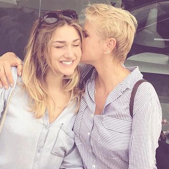 Xuxa e Sasha Meneghel surpreenderam com reação após acabarem de assistir 'O Rei Leão' em cinema