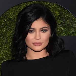 Kylie Jenner exerga semelhança entre sua foto antiga e a filha, Stormi, nesta quinta0-feira, dia 25 de julho de 2019