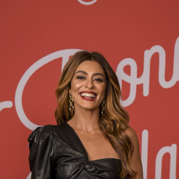 Juliana Paes manda recado para internauta após ser chamada de 'bolsominion': 'Se me permite um conselho, desconfie de tudo que lê na internet'