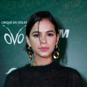 Longe da TV, Bruna Marquezine vai morar sozinha por 3 meses nos EUA