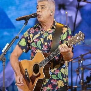 'Transformar emoção, tirar dela e compartilhar com todos nós', completou Lulu Santos