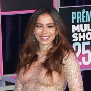 Anitta festejou ao ser seguida no Instagram por Mariah Carey: 'Cresci com ela no meu coração todos os dias como minha inspiração de muito longe e agora ela sabe quem eu sou'