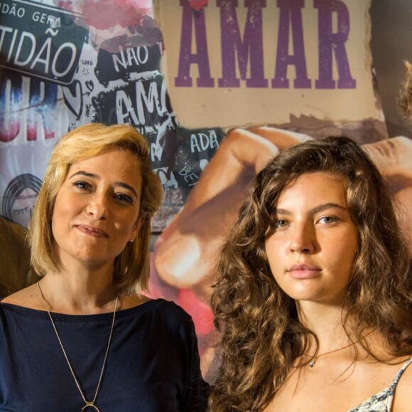 Lígia (Paloma Duarte) mantém medida protetiva contra Rita (Alanis Guillen) na novela 'Malhação: Toda Forma de Amar'
