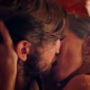 Gisele Bündchen beija ator Michiel Huisman em vídeo de campanha do perfume Chanel n° 5, divulgada em 15 de outubro de 2014