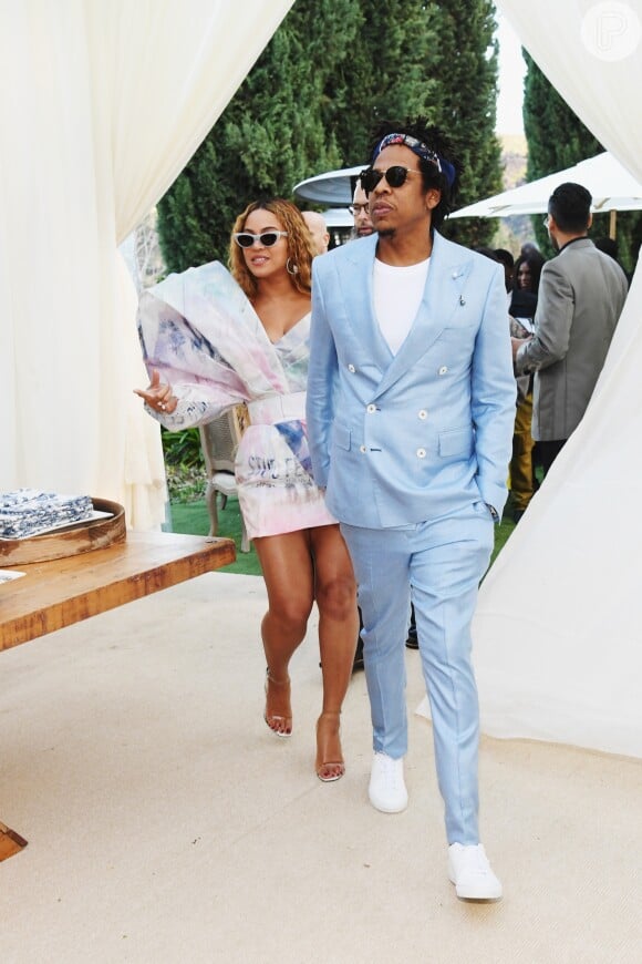 No início do ano, Beyoncé apostou na tendência do tie dye em um brunch em Los Angeles