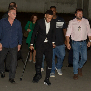 Neymar precisou prestar depoimentos após a modelo Najila Trindade o acusar de estupro