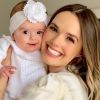 Thaeme é confundida por fãs com filha ao relembrar foto sua bebê nesta quinta-feira, dia 12 de setembro de 2019