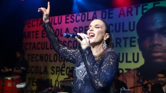 Após 'The Voice', Ivete Sangalo faz show surpresa em festa solidária com famosos