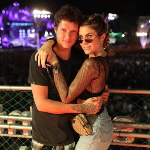 Julia Faria foi ao Rock in Rio com o namorado, Guto Calvanha